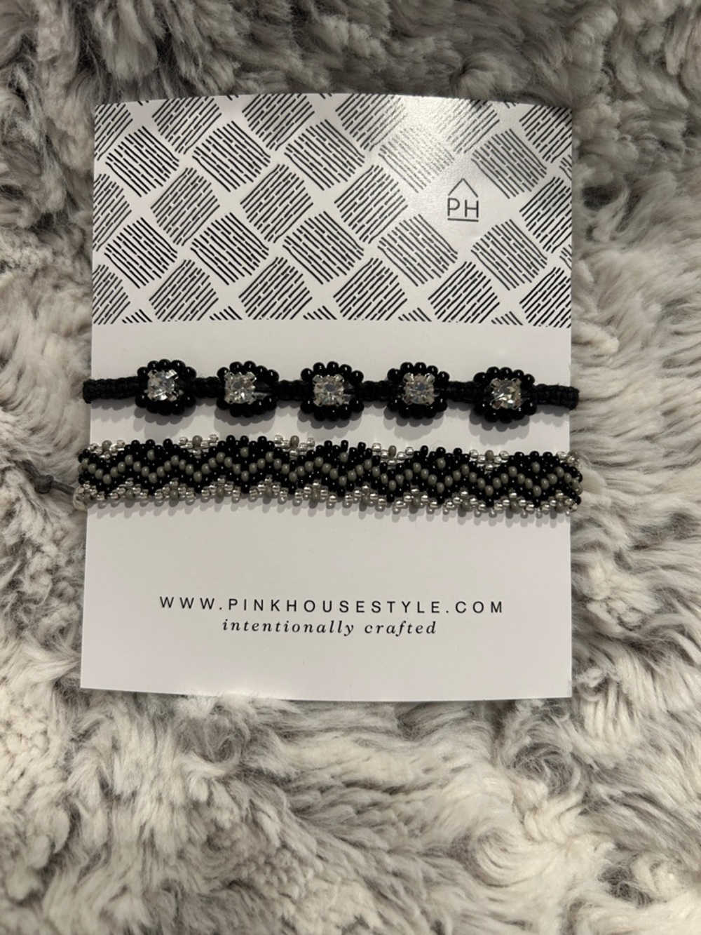 NWOT Pink House Style Black, Grey & Silver Beaded Pull Bracelet Set